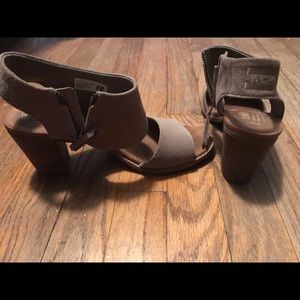 Toms Sandals